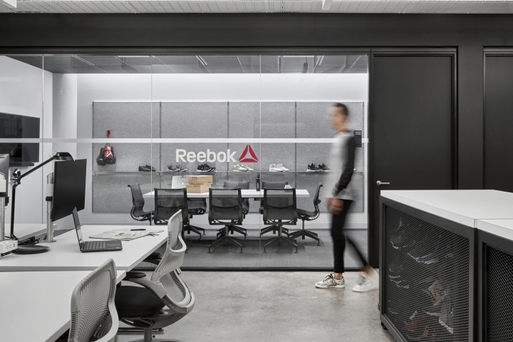 Reebok波士顿总部办公空间设计
