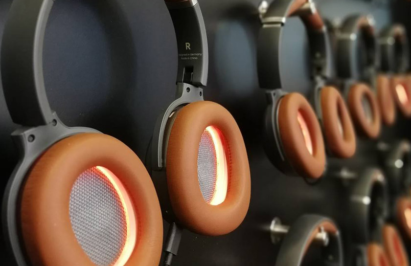 世界著名耳机话筒品牌“拜雅”启用新LOGO