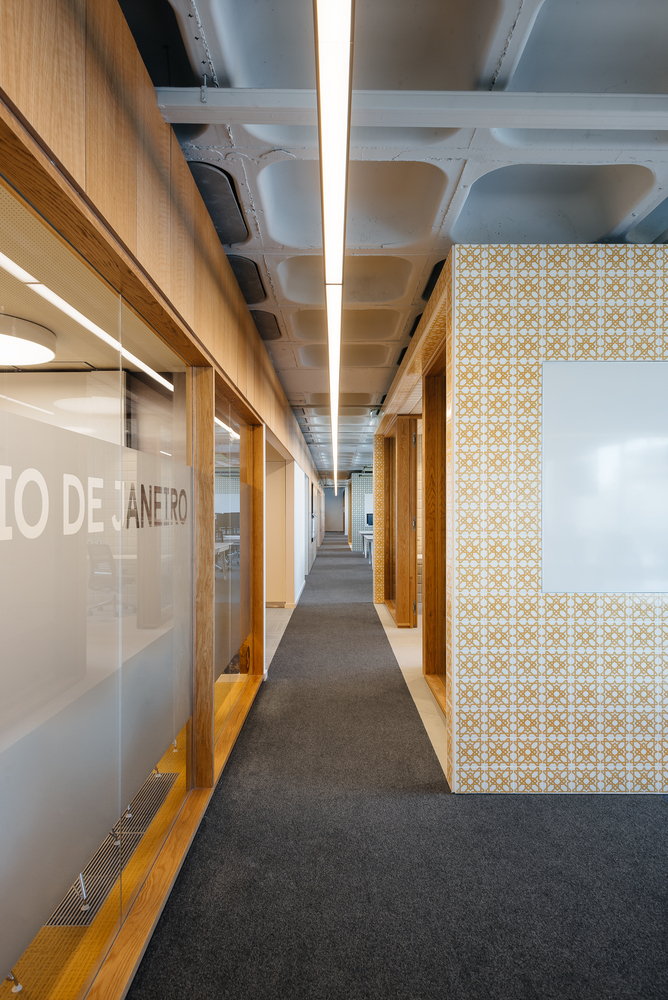 葡萄牙OLX办公空间设计