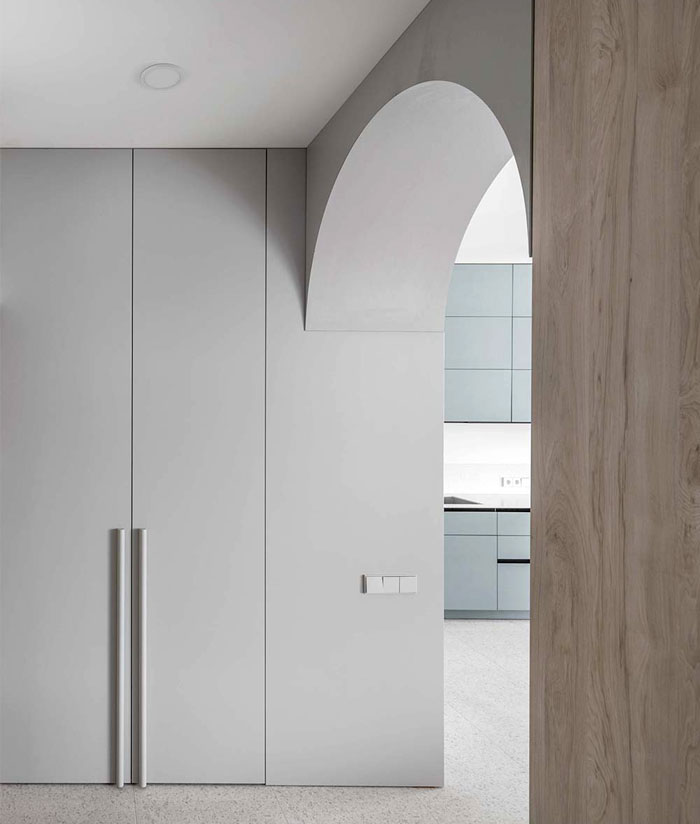 简单而富有表现力的几何形状和材料：Arka极简风格公寓设计
