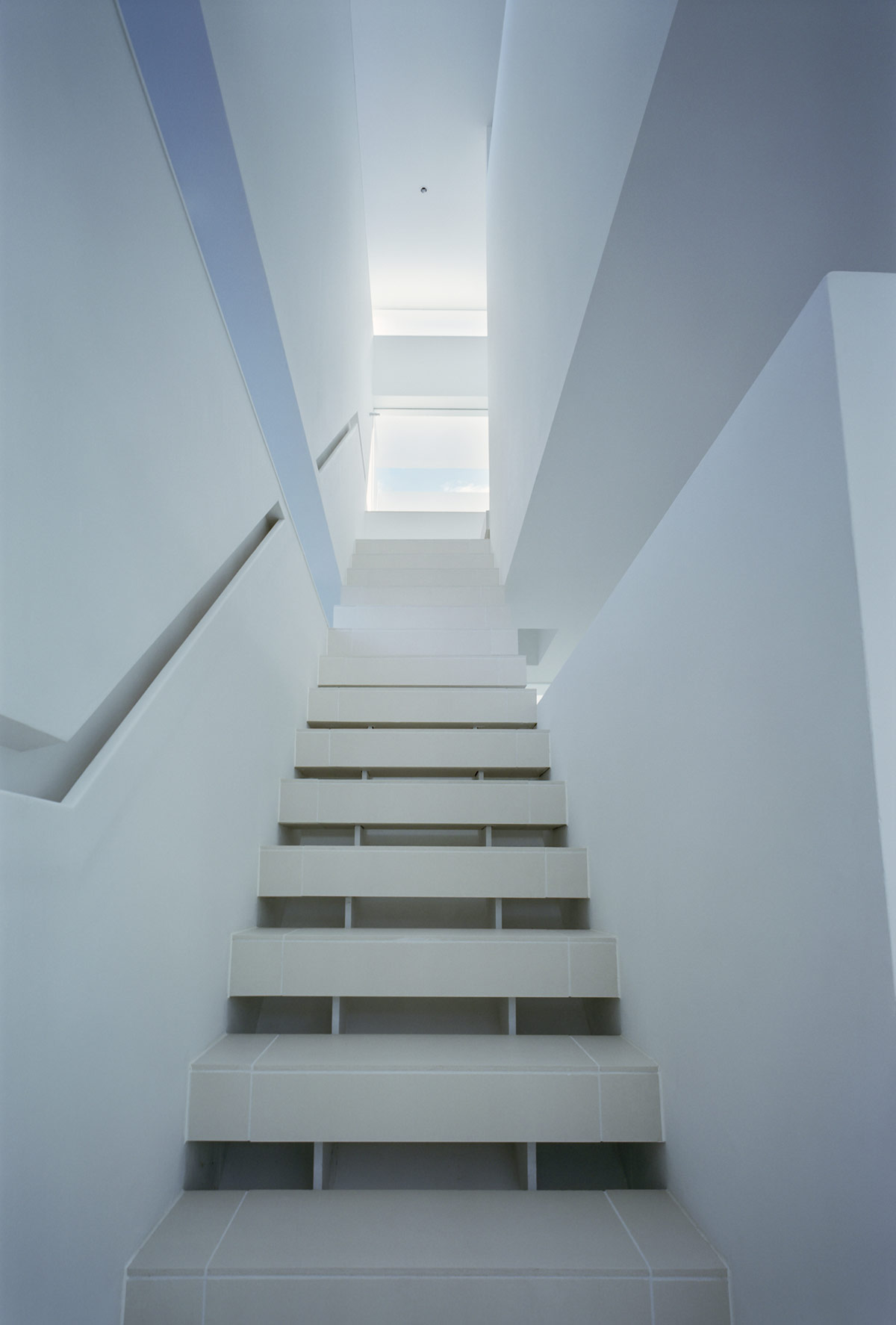 staircase-design-1-600x887.jpg