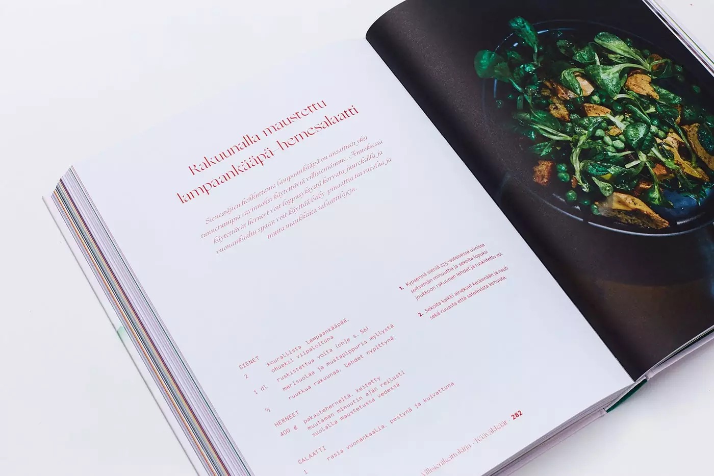 Sofia Pusa：野生蘑菇食谱书籍设计