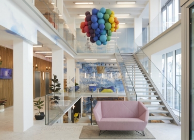 色彩豐富，富有想象力的空間! 巴黎WOJO聯合辦公空間設計