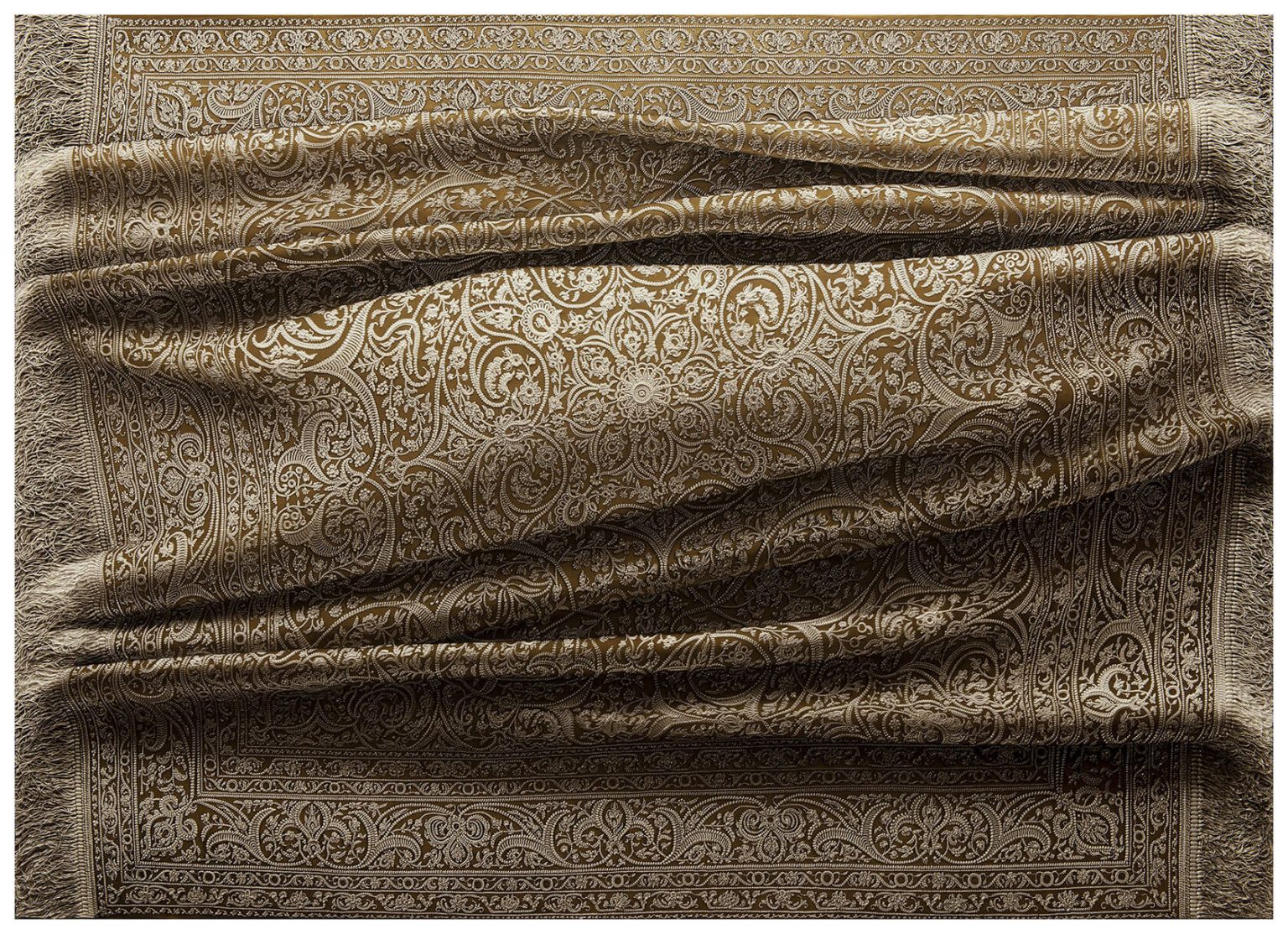 Antonio Santin超写实的逼真画作：地毯