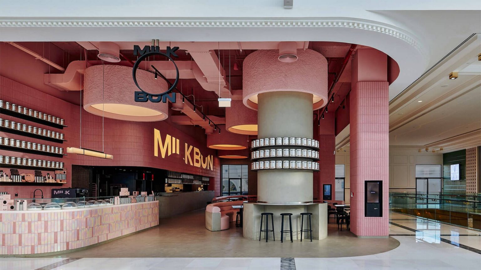 卡塔尔Milk Bun快餐厅室内设计