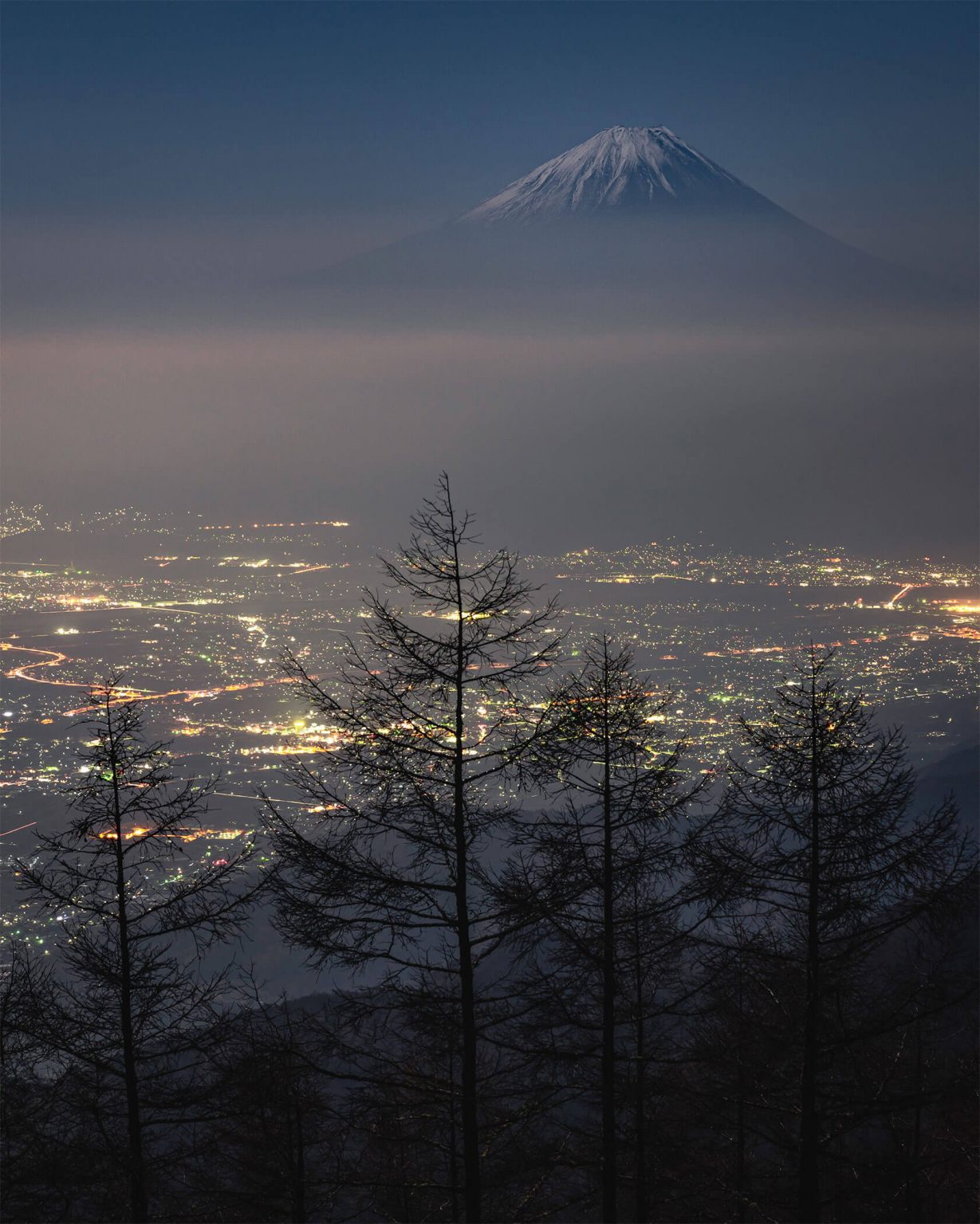 富士山的四季美景：Hisatoshi Matsumura摄影作品欣赏