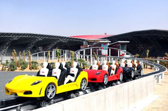 阿布扎比法拉利主题公园Ferrari World Abu Dhabi