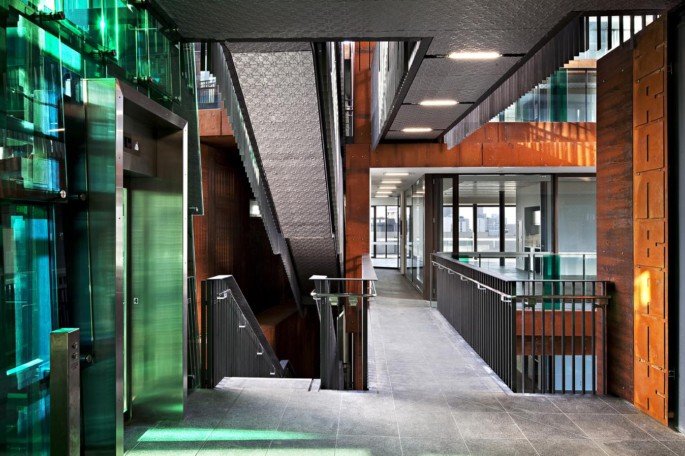 外观新颖独特的新西兰Ironbank大厦
