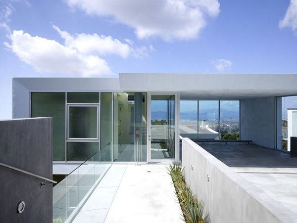 俯瞰旧金山海湾的奥克兰景观别墅设计