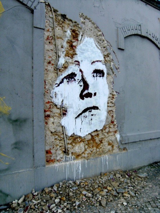 凿壁作画：疯狂的街头艺术师Farto aka Whils
