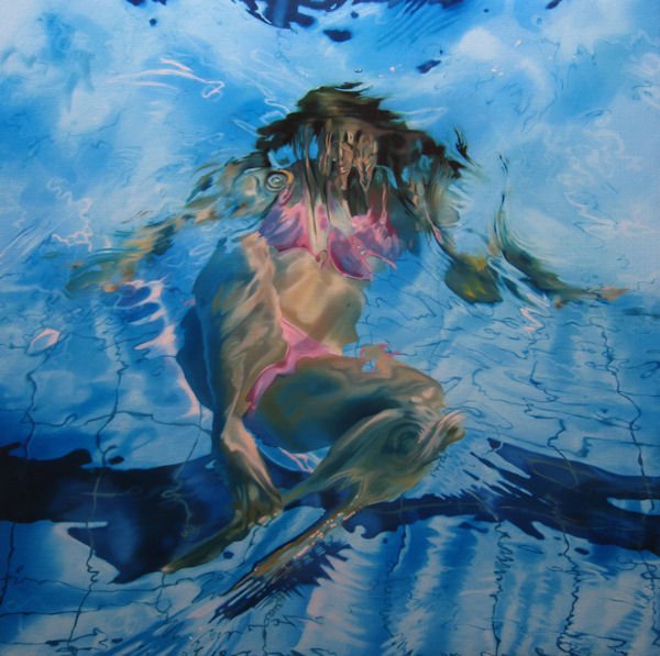 英国画家Sarah Harvey：逼真的水下游泳者绘画作品
