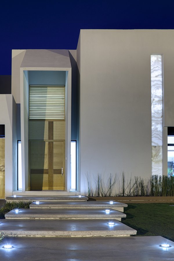 墨西哥Cubo现代别墅设计
