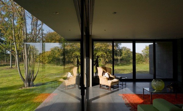 室内与室外的完美过渡：英国一所度假别墅设计