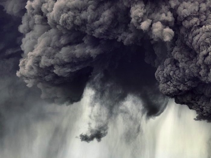 瑞典摄影师Hans Strand：壮观的冰岛火山喷发