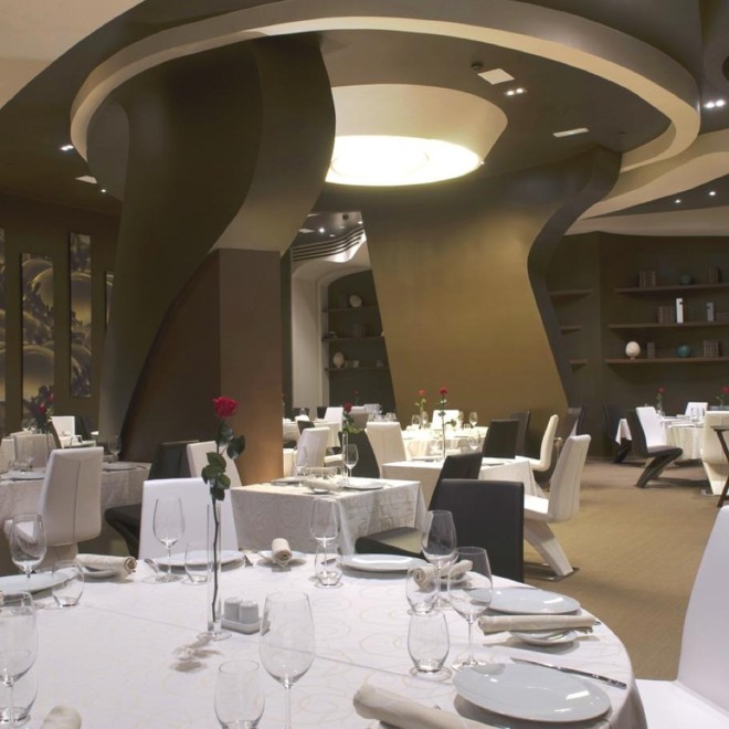 马德里Pombo 18现代餐厅设计