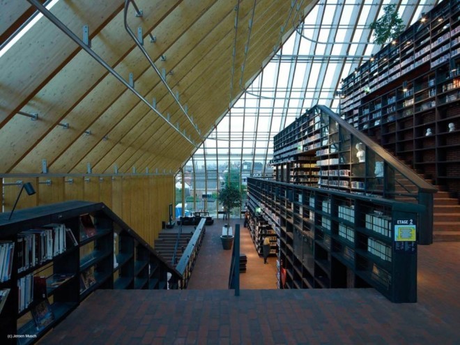 荷兰Spijkenisse书山图书馆(Book Mountain Library)