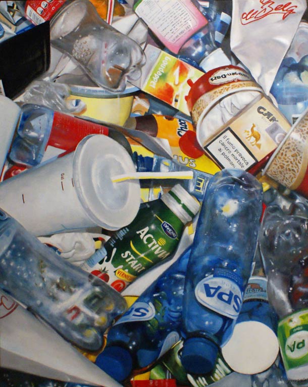 Stephane Dillies写实绘画作品：垃圾桶里的世界