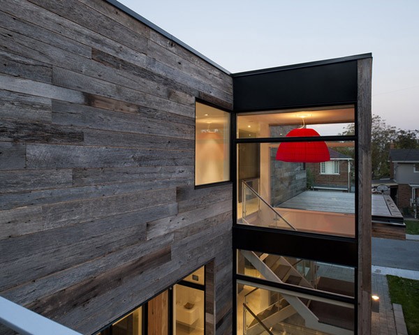 加拿大Zen Barn极简风格别墅设计