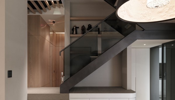 WCH Interior:多层复式现代公寓设计
