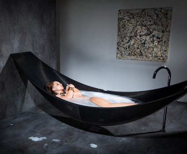 完美的放松：Vessel吊床式浴缸