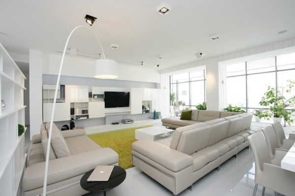 乌克兰现代简约的纯白公寓设计