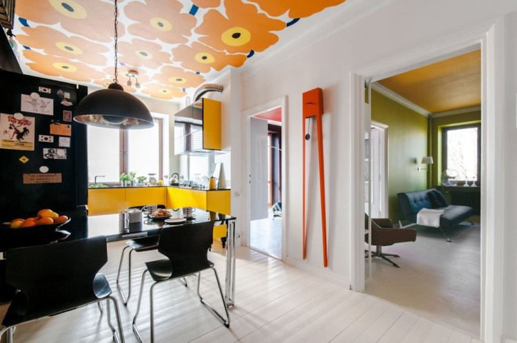 漂亮的彩色空间:华沙M44公寓设计