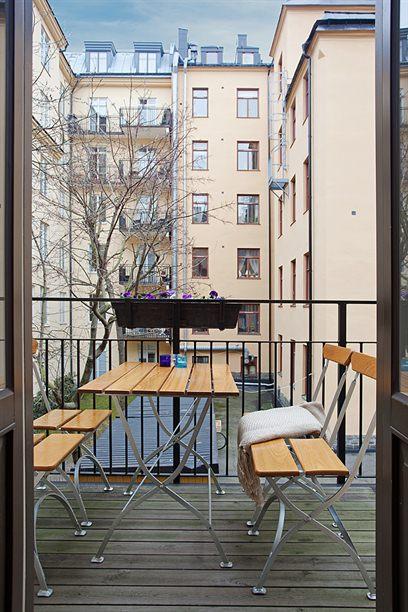 北欧风清新复式公寓设计