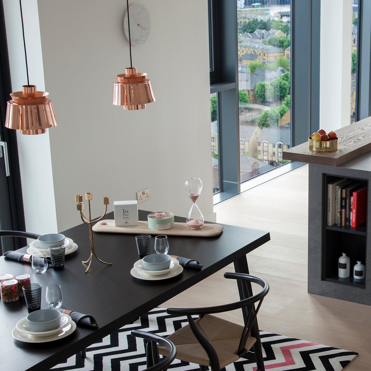 伦敦现代简洁风格复式公寓设计