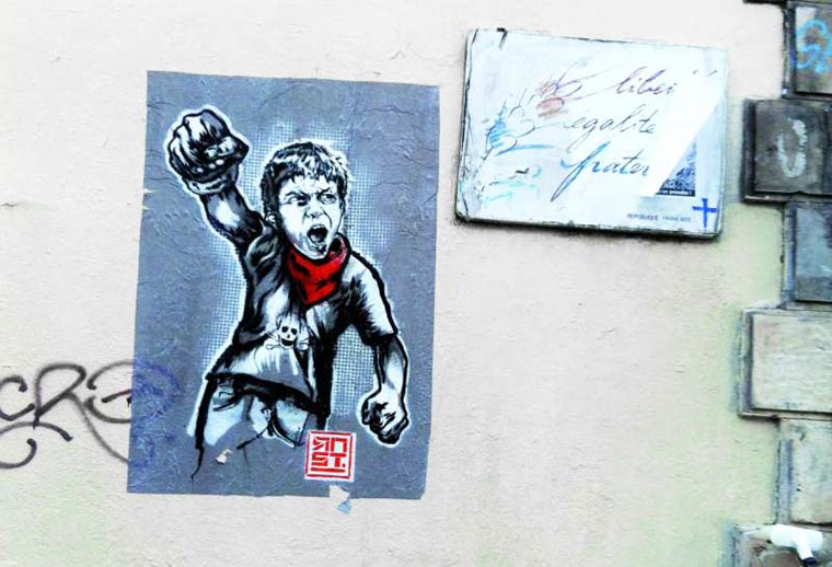 法国艺术家RNST街头涂鸦作品欣赏