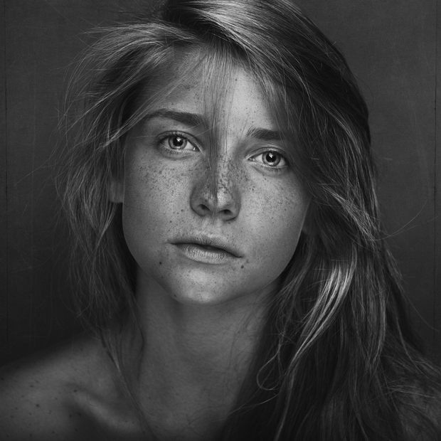 Brian Ingram女性肖像摄影作品