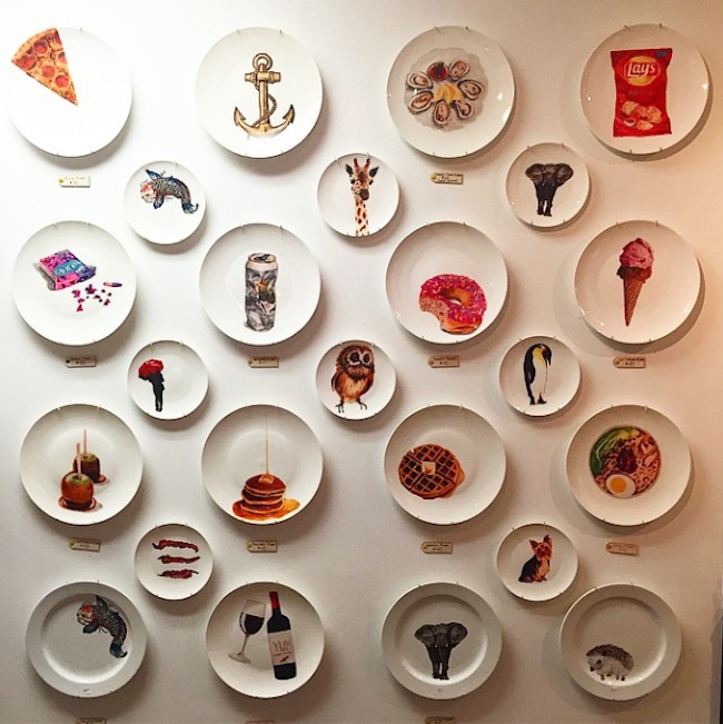 加拿大艺术家Jacqueline Poirier:餐盘上绘制逼真画作
