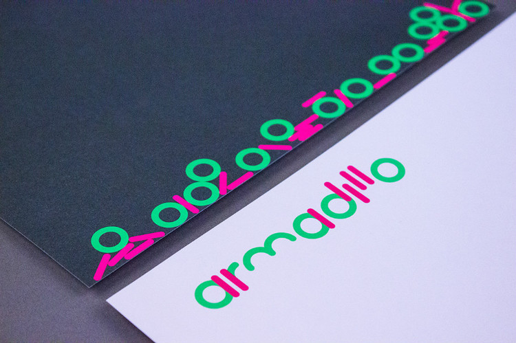 Armadillo：品牌二进制