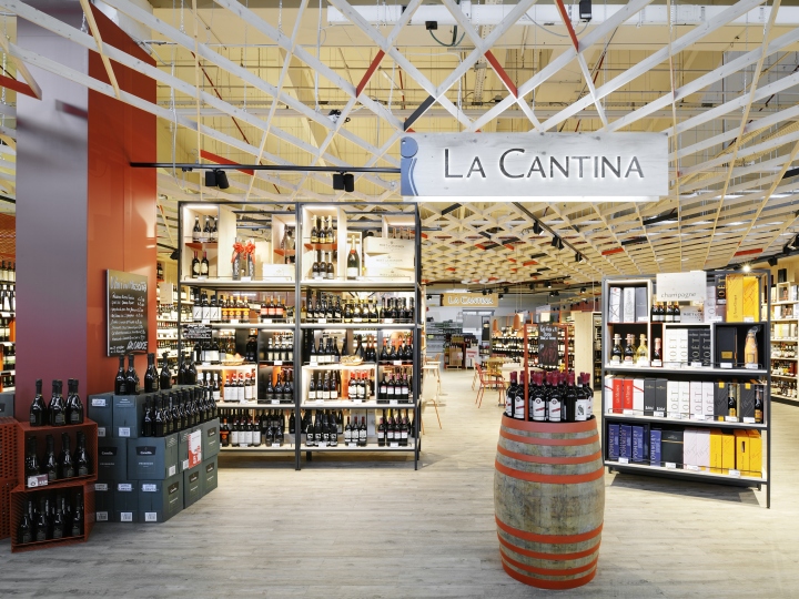 La Cantina红酒卖场空间设计