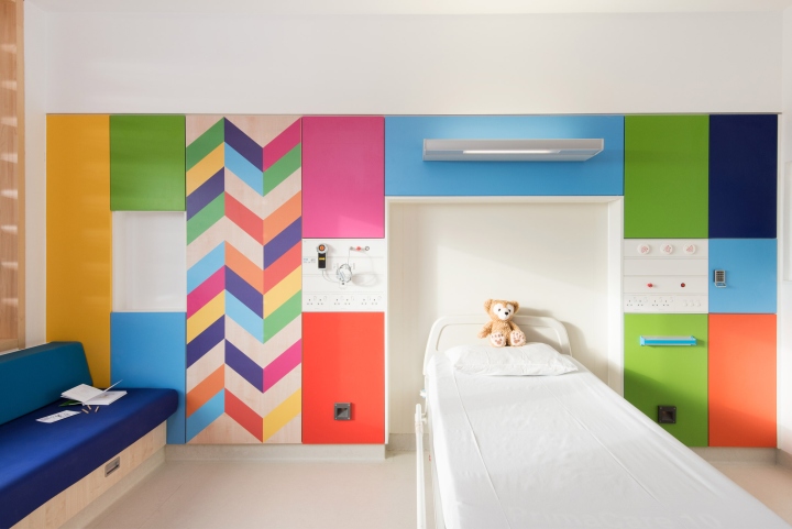 明亮的色彩：谢菲尔德儿童医院病房设计
