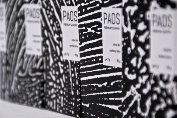 PAOS黑白设计的肥皂包装