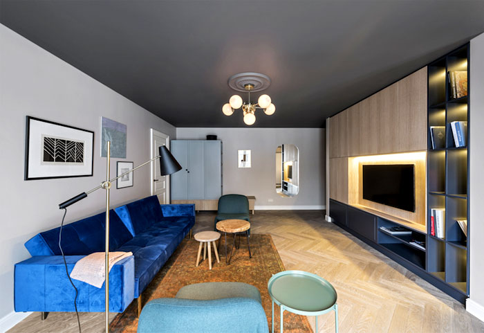 现代和古典风格之间的平衡：立陶宛精致公寓设计