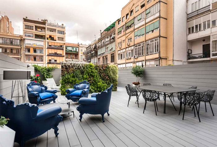 充满活力和现代气息的巴塞罗那公寓改造设计