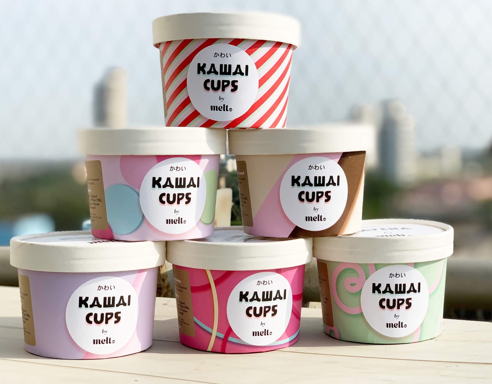 日式风格的Kawai Cups冻酸奶包装设计