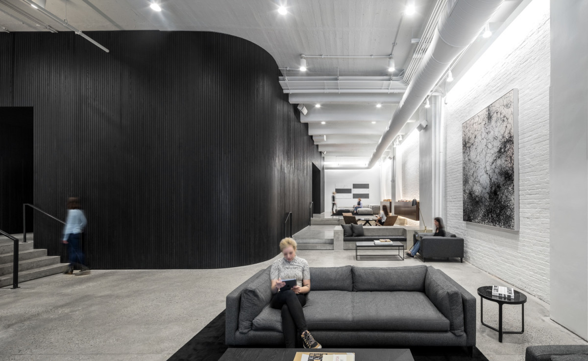 黑与白的极简空间：Squarespace纽约办公室设计