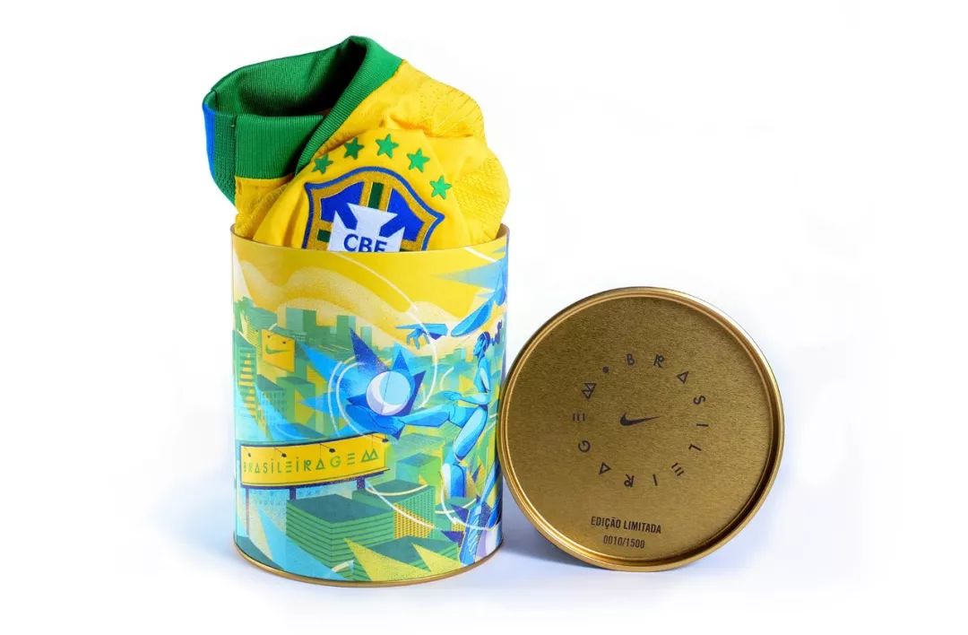 Denis Freitas: Nike巴西国家足球队队服限量罐装包装