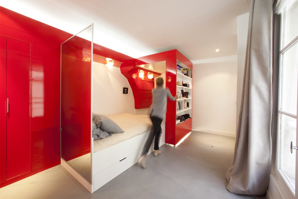 red-bedroom-walls.jpg