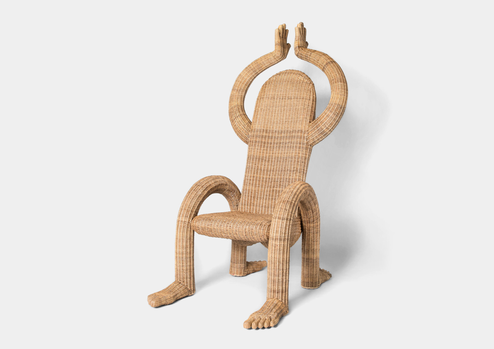 Chris Wolston设计的Nalgona俏皮椅子