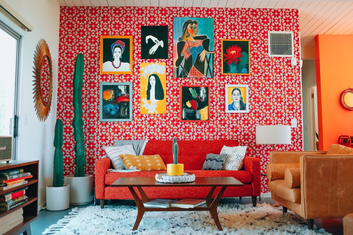 red-and-turquoise-living-room-600x400.jp