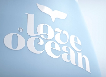 保護海洋理念，鯨魚尾瓶造型的Love Ocean沐浴產品包裝設計