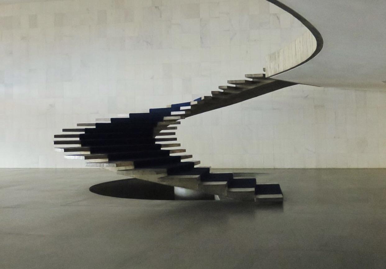 architectural-spiral-staircase-600x418.j