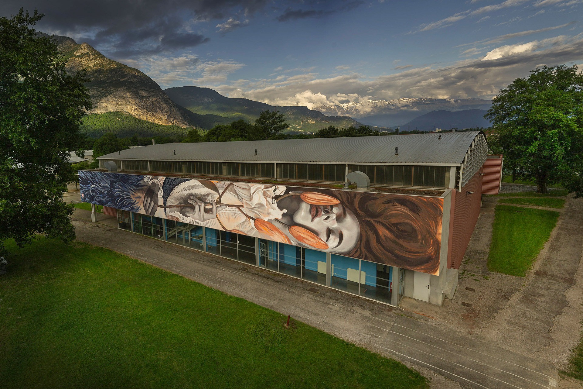 Luca Goce巨型街头壁画艺术