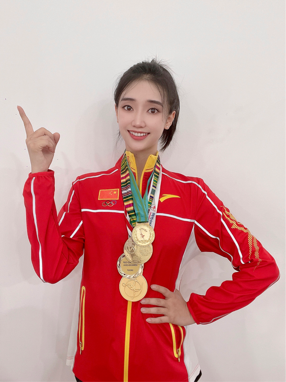 重磅官宣！艺术体操世界冠军舒思瑶成为第五季新风品牌形象代言人！