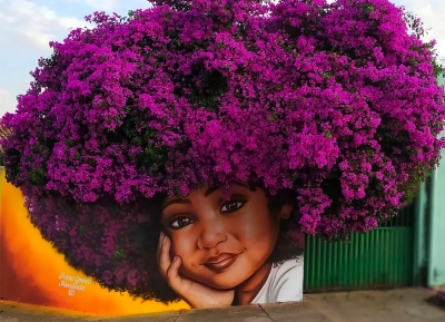 以樹木作為頭發！Fábio Gomes Trindade想象力豐富的街頭壁畫作品