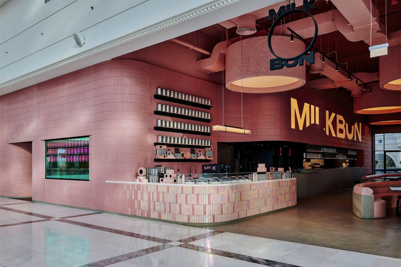 卡塔尔Milk Bun快餐厅室内设计