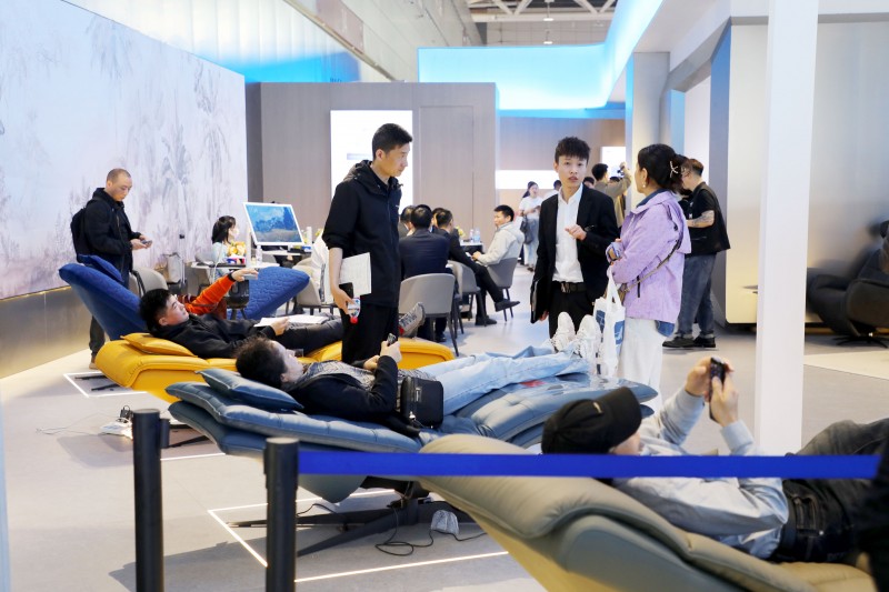 新居·新意 | MPE美亚智能床登录深圳家具展，引领未来睡眠新趋势